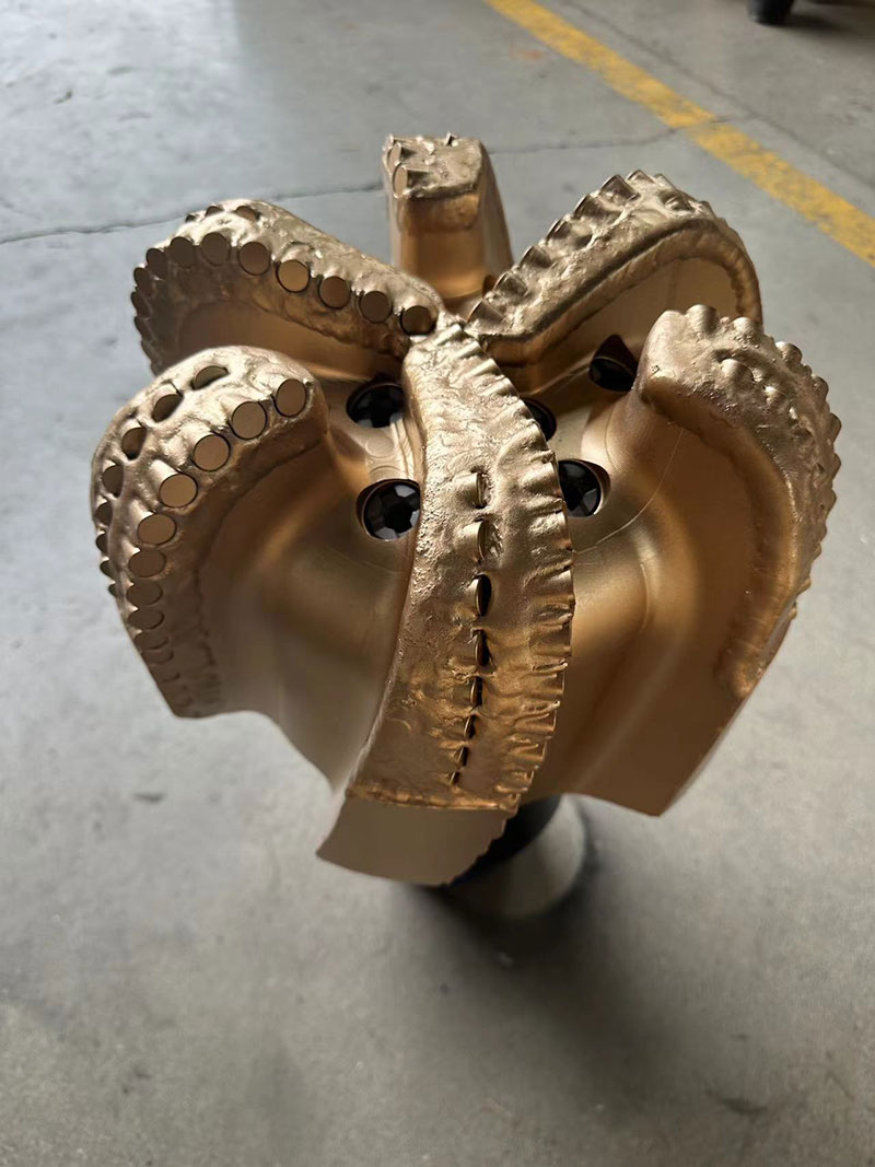 内文图4 内文图4