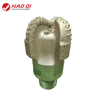 10 5/8" (269.9mm) Cuerpo de acero PDC Bits HS416T