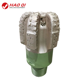 10 5/8" (269.9mm) Cuerpo de acero PDC Bits HS616T