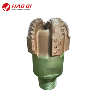 9 7/8" (250.8mm) Cuerpo de acero PDC Bits HS513