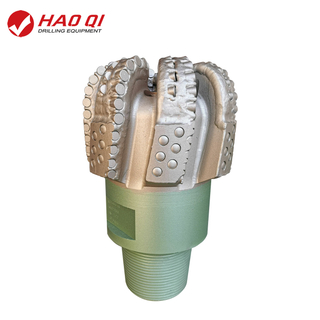 10 5/8" (269.9mm) Cuerpo de acero PDC Bits HS716T